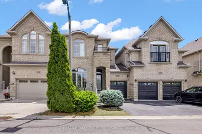 1116 Woodington Lane, Oakville, On L6h 7t9