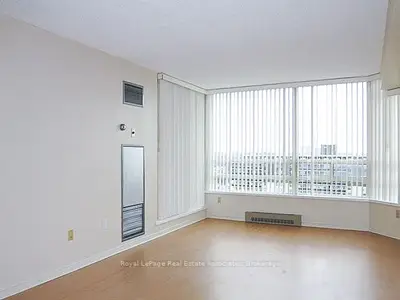 Condo Apartment in Mississauga