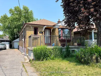 Detached in Toronto