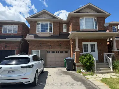 Detached in Brampton