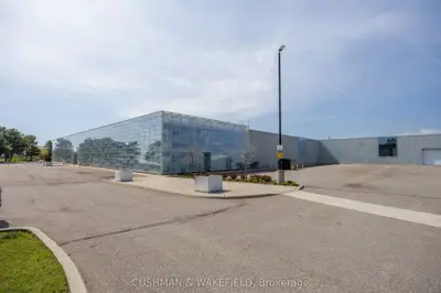 70 Van Kirk Drive, Brampton, On L7a 1b1