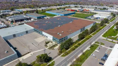 80 Van Kirk Drive, Brampton, On L7a 1b1