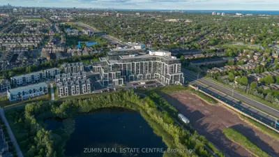 405 Dundas Street W 526, Oakville, On L6m 5p4