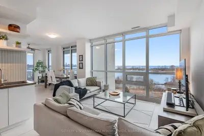 Condo Apartment in Toronto
