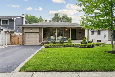 Detached in Mississauga