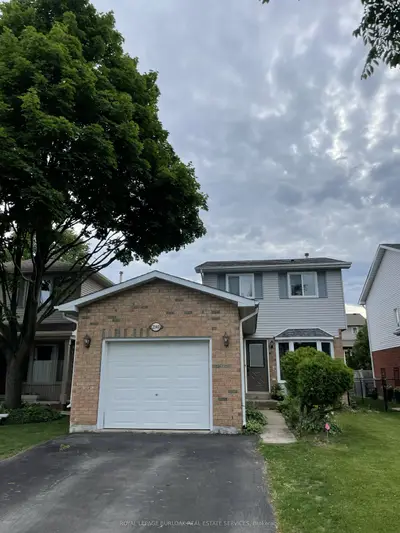 Detached in Burlington