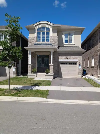 Detached in Milton