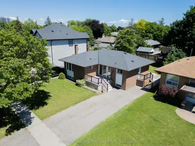 Detached in Brampton