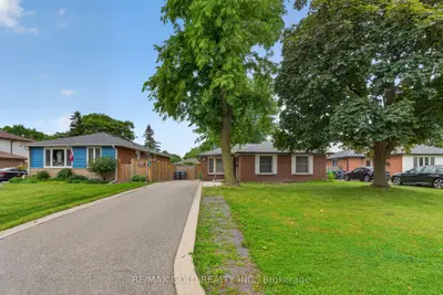 40 Devonshire Drive, Brampton, On L6t 3g3
