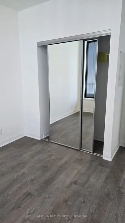 Condo Apartment in Mississauga