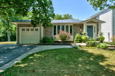 Detached in Oakville