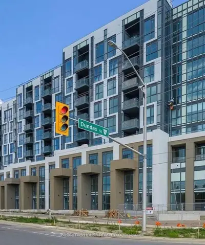 Condo Apartment in Oakville