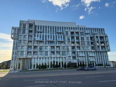 Condo Apartment in Oakville