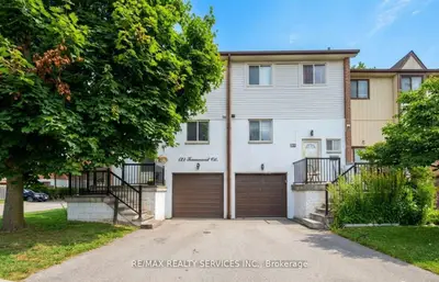 Condo Townhouse in Brampton