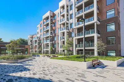 135 Canon Jackson Drive 505, Toronto, On M6m 0c3