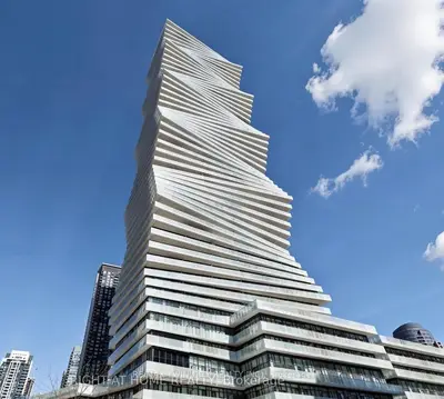 Condo Apartment in Mississauga