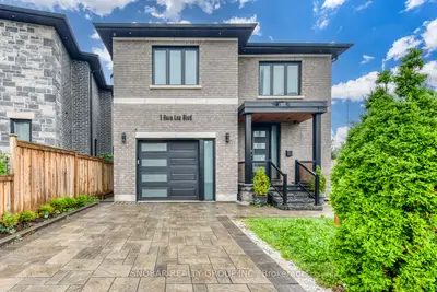 1 Aura Lea Boulevard, Toronto, On M9m 1k2
