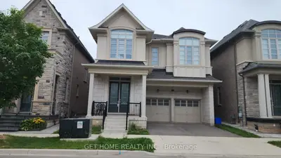 Detached in Oakville