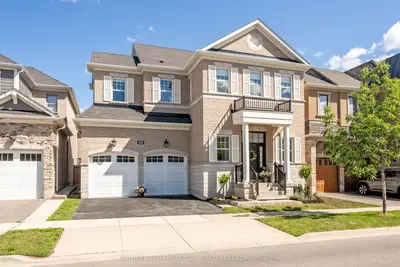 Detached in Oakville