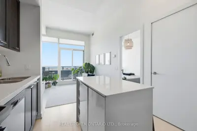 2220 Lake Shore Boulevard W Uph07, Toronto, On M8v 0c1