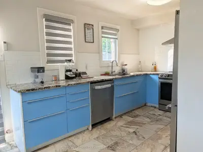 Att/Row/Townhouse in Mississauga