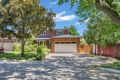Detached in Mississauga