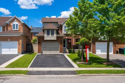 Semi-Detached in Brampton