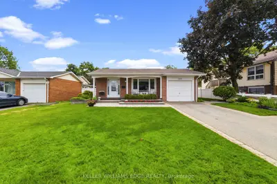 Detached in Burlington