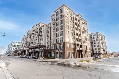 Condo Apartment in Oakville