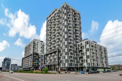 Condo Apartment in Oakville