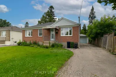 Detached in Toronto