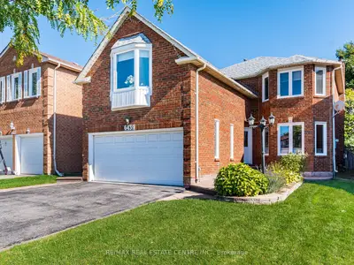 Detached in Mississauga