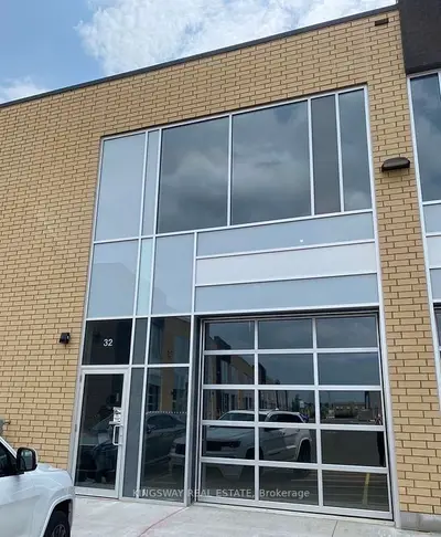 1156 King Road 32, Burlington, On L7t 4a8