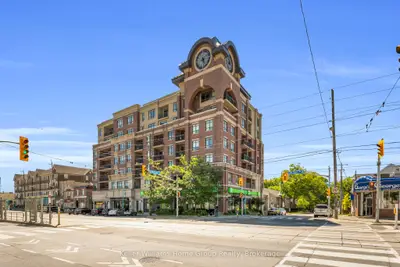 Condo Apartment in Toronto