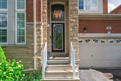 86 Stoneylake Avenue, Brampton, On L6v 4t4