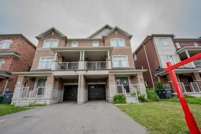 Att/Row/Townhouse in Caledon
