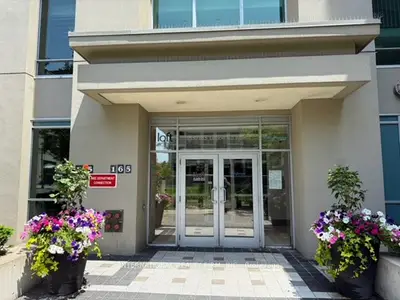 155 Legion Road N 513, Toronto, On M8y 0a7