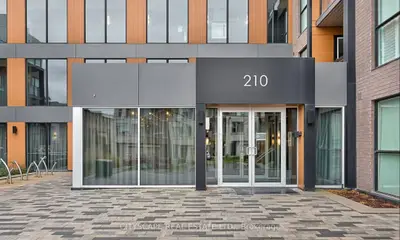Condo Apartment in Oakville