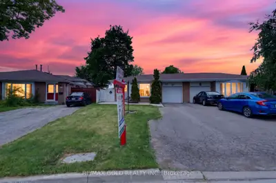 Semi-Detached in Brampton