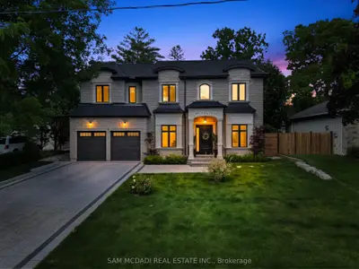 Detached in Oakville
