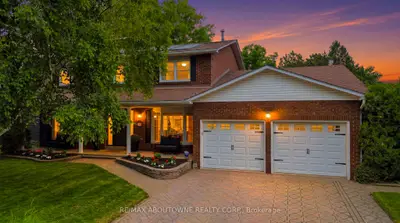 Detached in Oakville