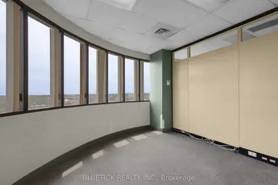 690 Dorval Drive 500, Oakville, On L6k 3v7