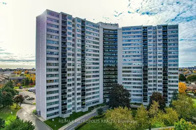 530 Lolita Gardens 1903, Mississauga, On L5a 3t2