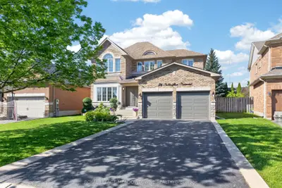 Detached in Halton Hills