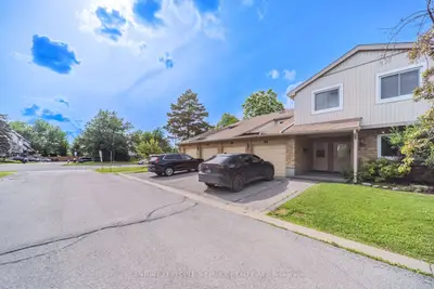 6797 Formentera Avenue 83, Mississauga, On L5n 2l6