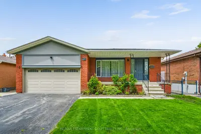Duplex in Mississauga
