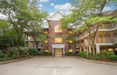 Condo Apartment in Mississauga