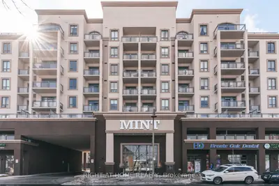 Condo Apartment in Oakville