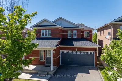 Detached in Brampton