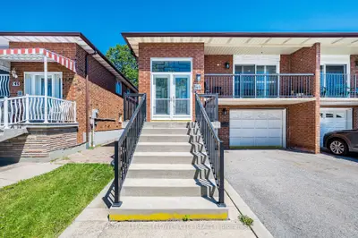 148 Dolores Road, Toronto, On M3l 2k8